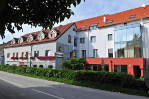 Gasthof Hotel Zur goldenen Krone, Furth Bei Göttweig, Österreich, Furth Bei Göttweig, Österreich